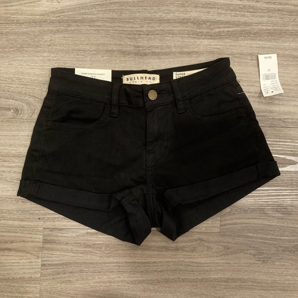 Bullhead Low Rise Shorts